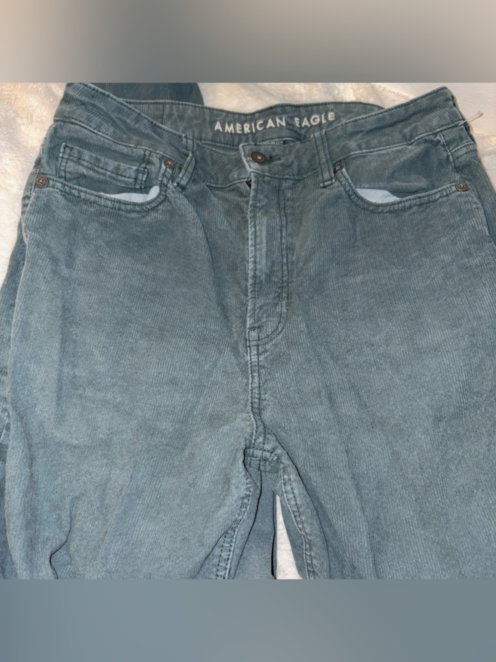 American Eagle Outfitters green corduroy mom straight leg pants